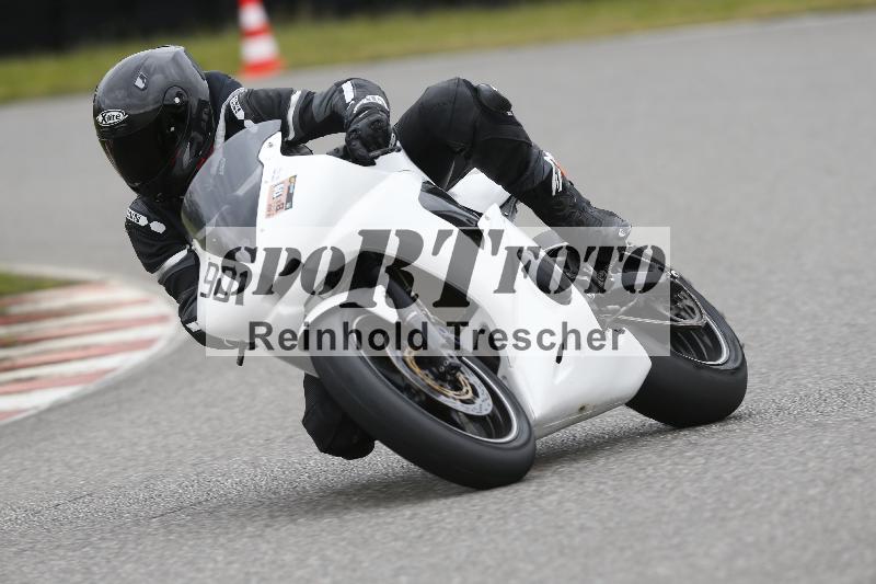 /Archiv-2024/13 22.04.2024 Plüss Moto Sport ADR/Freies Fahren/901